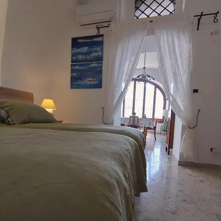 Holiday home Casa Nettuno *